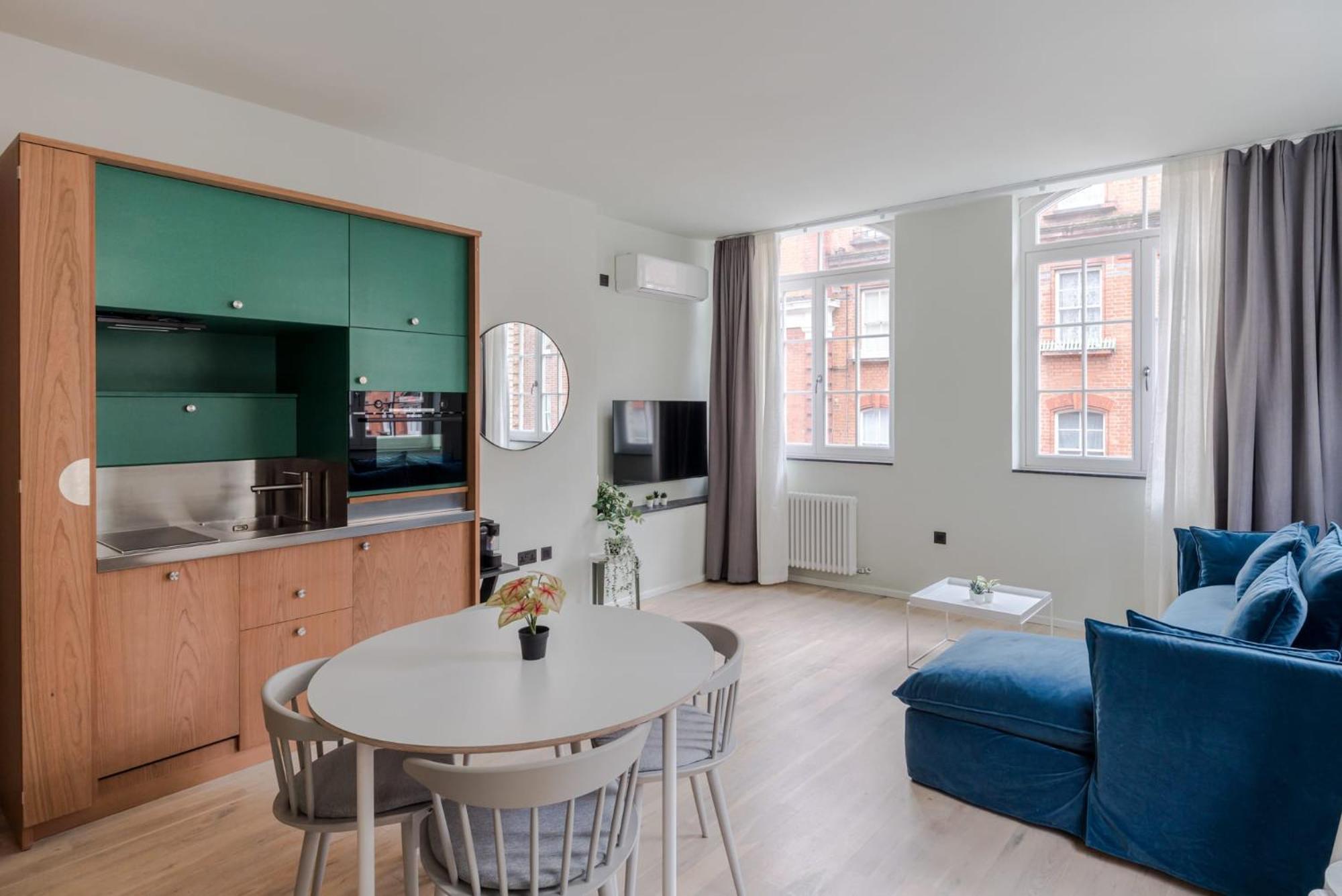 Casa Peppino - Soho - By Frankie Says Apartment London